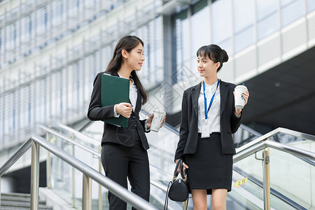 上班路上的商务美女年轻人高清图片素材