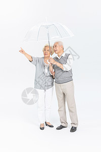 老年人打伞背景