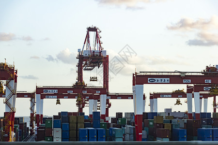 自动化运输集装箱码头自动化港机背景
