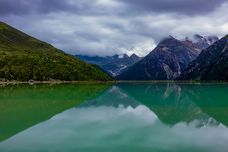 高原玉隆拉措（新路海）背景