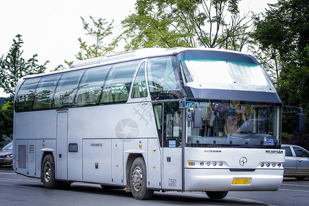 深圳巴士旅游交通大巴客车背景