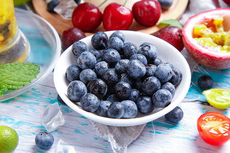 蓝莓鲜果背景图片