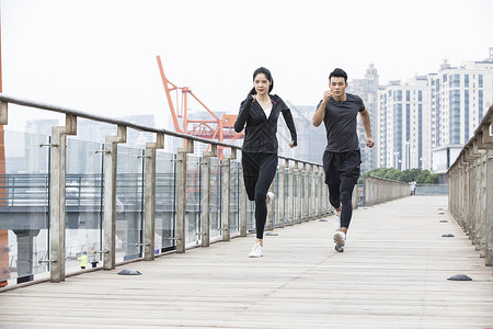 男女青年跑步锻炼健身背景图片