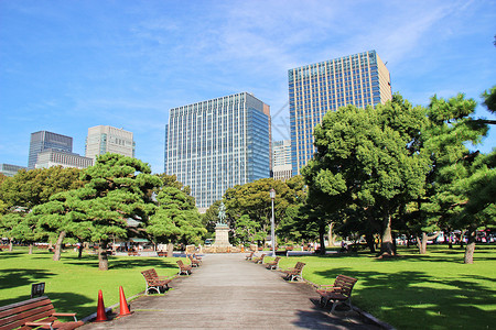 一排楼日本东京皇居背景