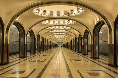 莫斯科地铁站马雅可夫斯基站高清图片
