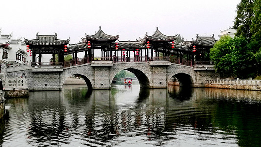 仿古廊桥安徽合肥休闲游玩景点三河古镇鹊渚廊桥背景