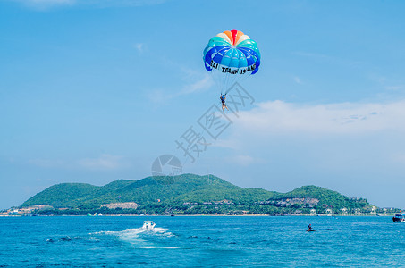 滑翔伞素材珍珠岛水上滑翔伞背景