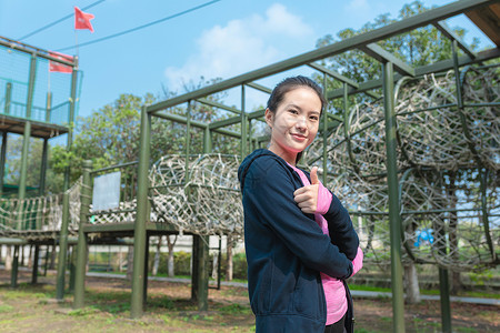 女性运动健身图片