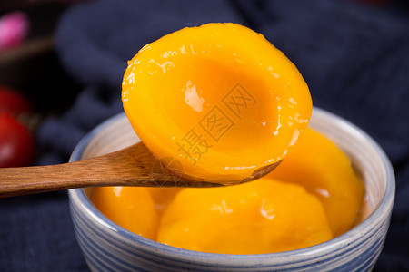 黄桃罐头美味黄桃高清图片