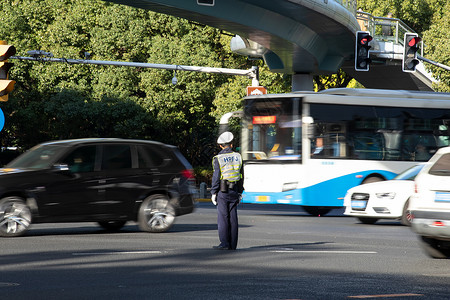 小交警汽车交通背景