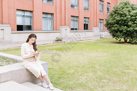 青春女孩素描背景图片