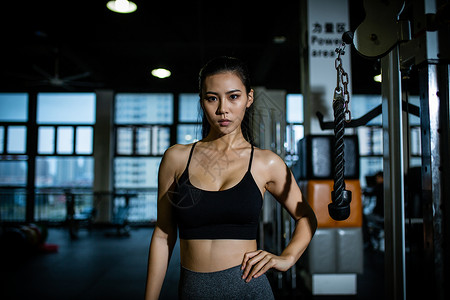 运动健身女性形象背景图片