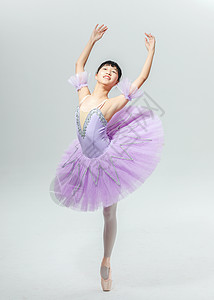 跳芭蕾的女孩背景图片