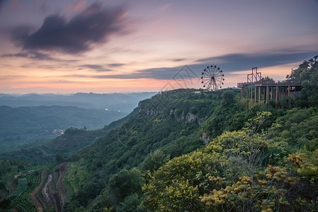 自然城沂蒙天上王城景区背景