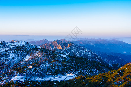 雪后黄山风光背景图片