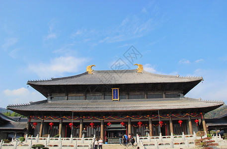 中国五大佛山雪窦寺大殿背景图片