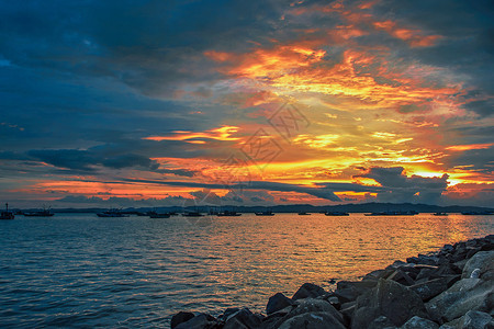 马来西亚斗湖海边晚霞图片