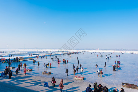 河流结冰冬季的松花江风光背景