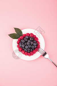 蓝莓树莓图片