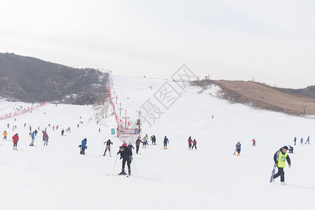 天津盘山滑雪场高清图片