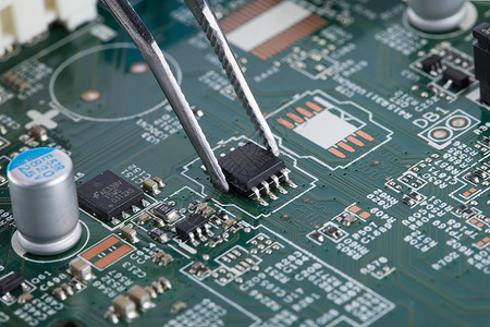 硬件维修电路芯片维修背景