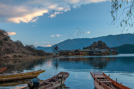 开闭所四川泸沽湖风景区背景