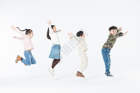 儿童们快乐跳跃背景图片