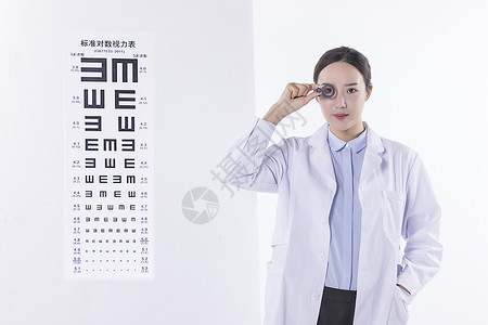 白衣天使系列海报手持镜片的医生背景