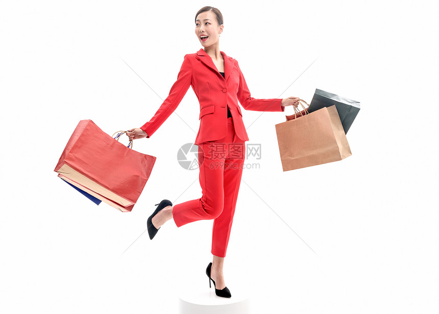红西装女性购物图片