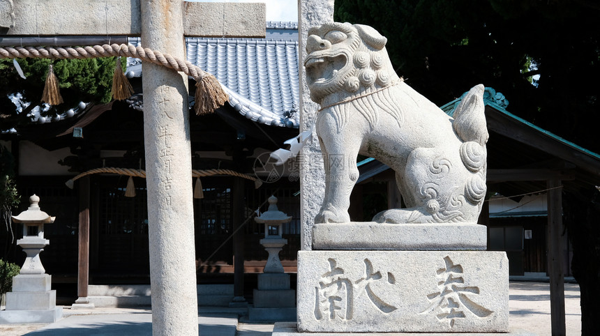 日本高松直岛神社石像图片