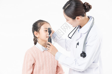 青少年保护医生给女生眼睛检测背景