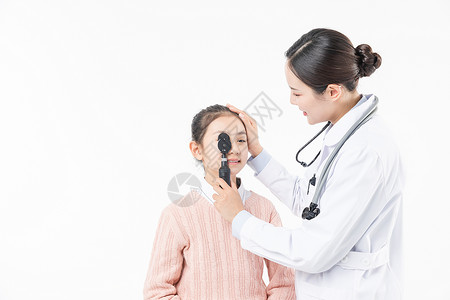 眼底镜医生给女生眼睛检测背景
