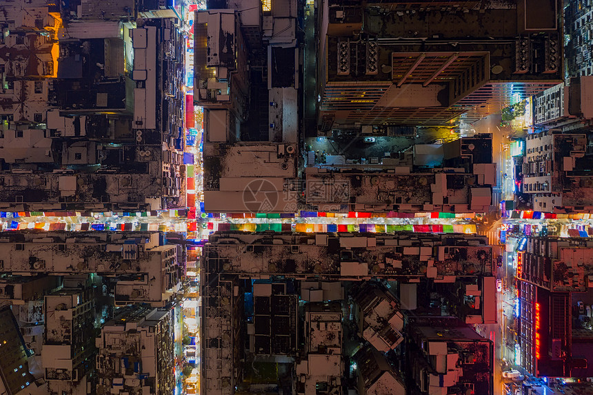 俯瞰广东惠州老城区的夜市图片