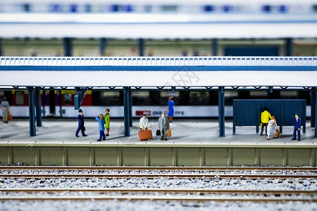 车站等车图片