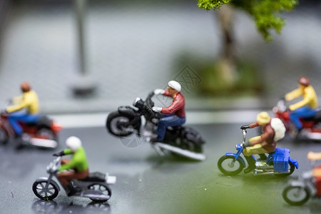 小赛车骑车小人模型背景