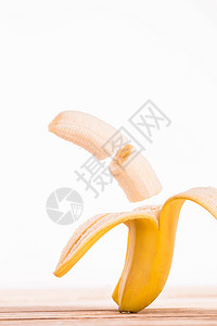 切割香蕉背景图片