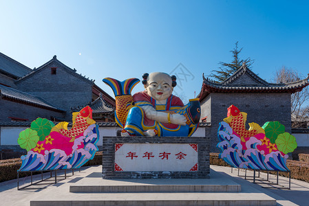 潍坊杨家埠民俗雕塑图片