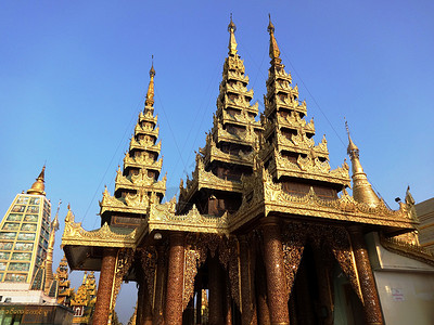 缅甸风情仰光方尖塔图片