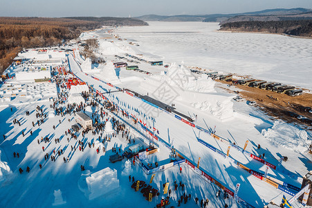 航拍冰雪运动节高清图片