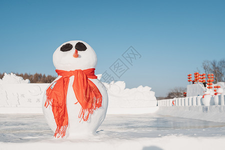 雪地雪人吉林长春净月潭国家森林公园背景