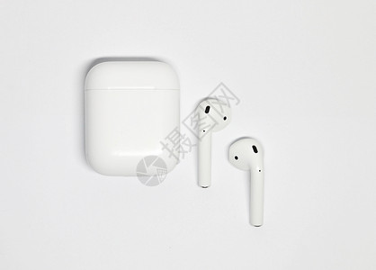 苹果无线耳机白底蓝牙耳机背景