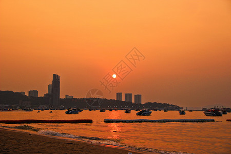 泰国芭提雅海边日落背景图片