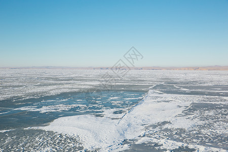 冰封湖面冬季内蒙古呼伦贝尔呼伦湖风光背景
