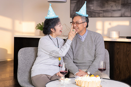 八十大寿老年夫妻过生日背景
