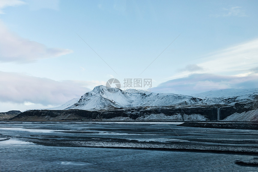 冰岛雪山图片