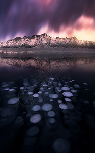 赛里木冰泡湖图片