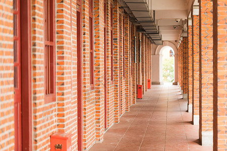 灰石砖走廊集美大学航海学院教学楼背景