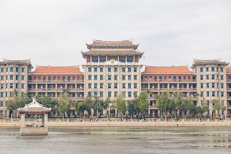 厦门集美学村集美中学高清图片