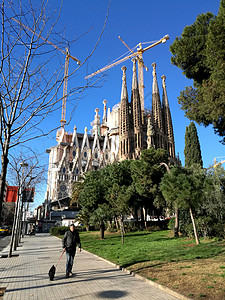 西班牙圣家族大教堂图片