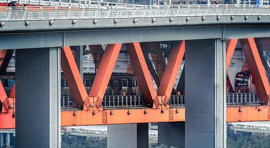 重庆市轻轨东水门长江大桥高清图片